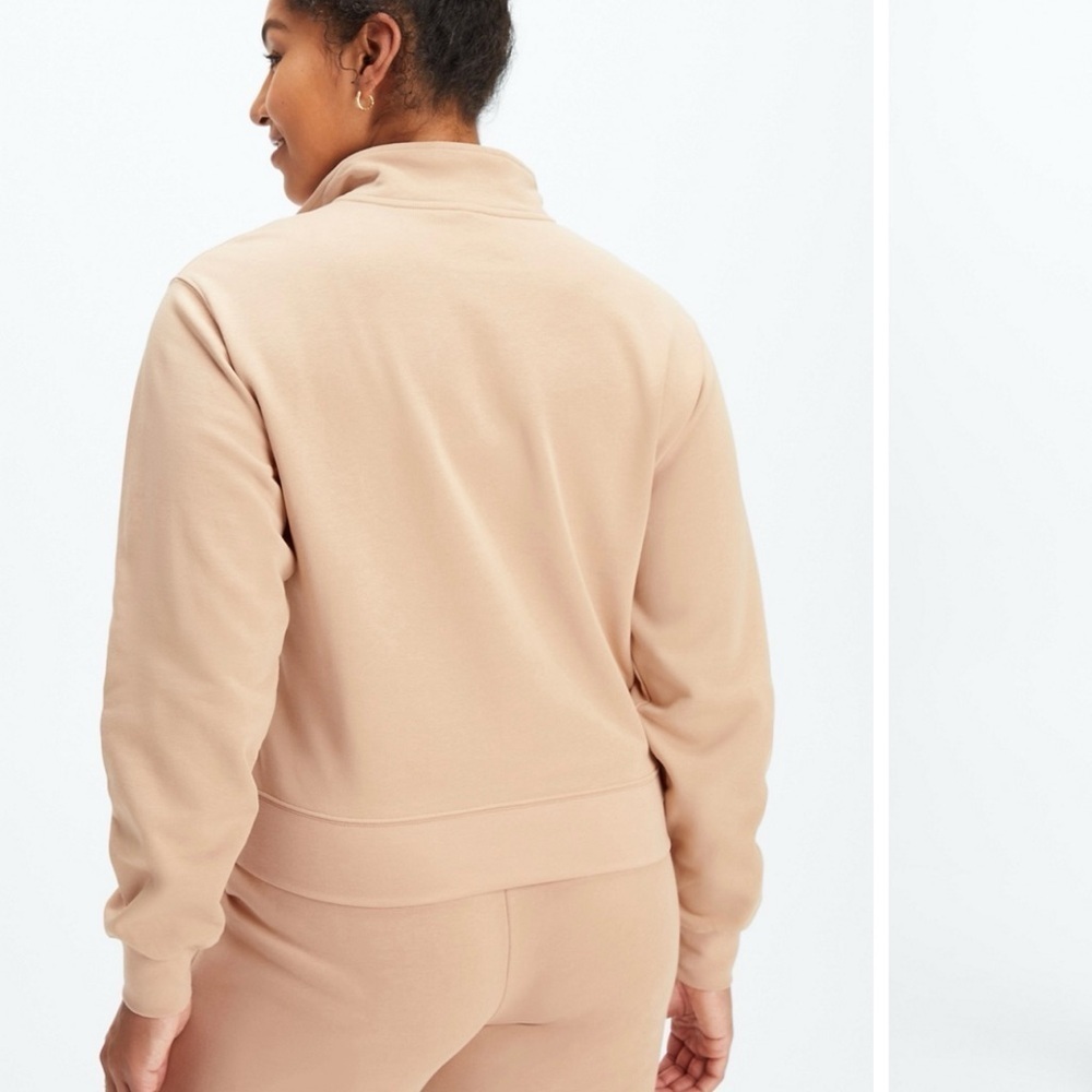 Fabletics Lightweight Go-To Half Zip Sweatshirt - Picture 3 of 8
